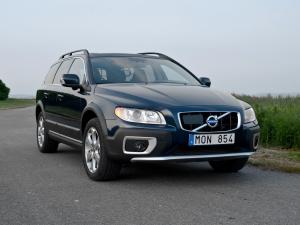 Volvo XC70 D5 2009 года